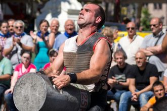 herri kirolak stone lifting deportes vascos esfuerzo