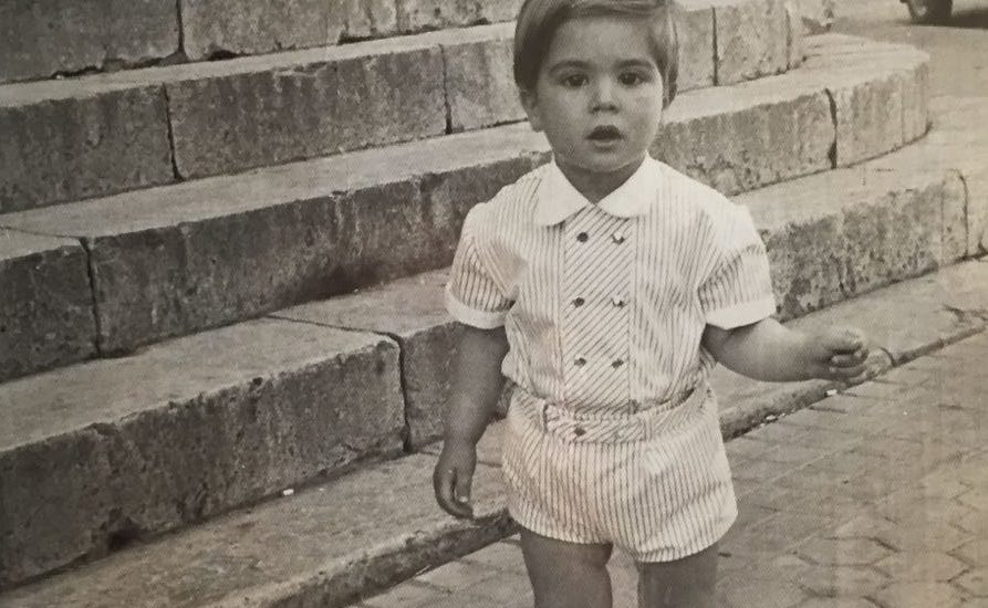 José Manuel Bautista niño en Sevilla