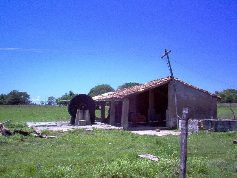 Casa-barrio-santa-margarita-carapeguá-paraguay-josé-manuel-bautista